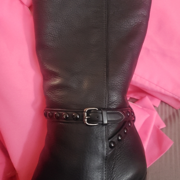 Coach boots - Picture 2 of 3